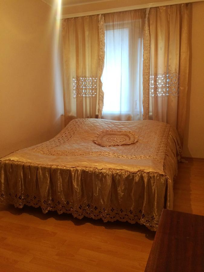 Parisis B&B In Alaverdi Exterior photo
