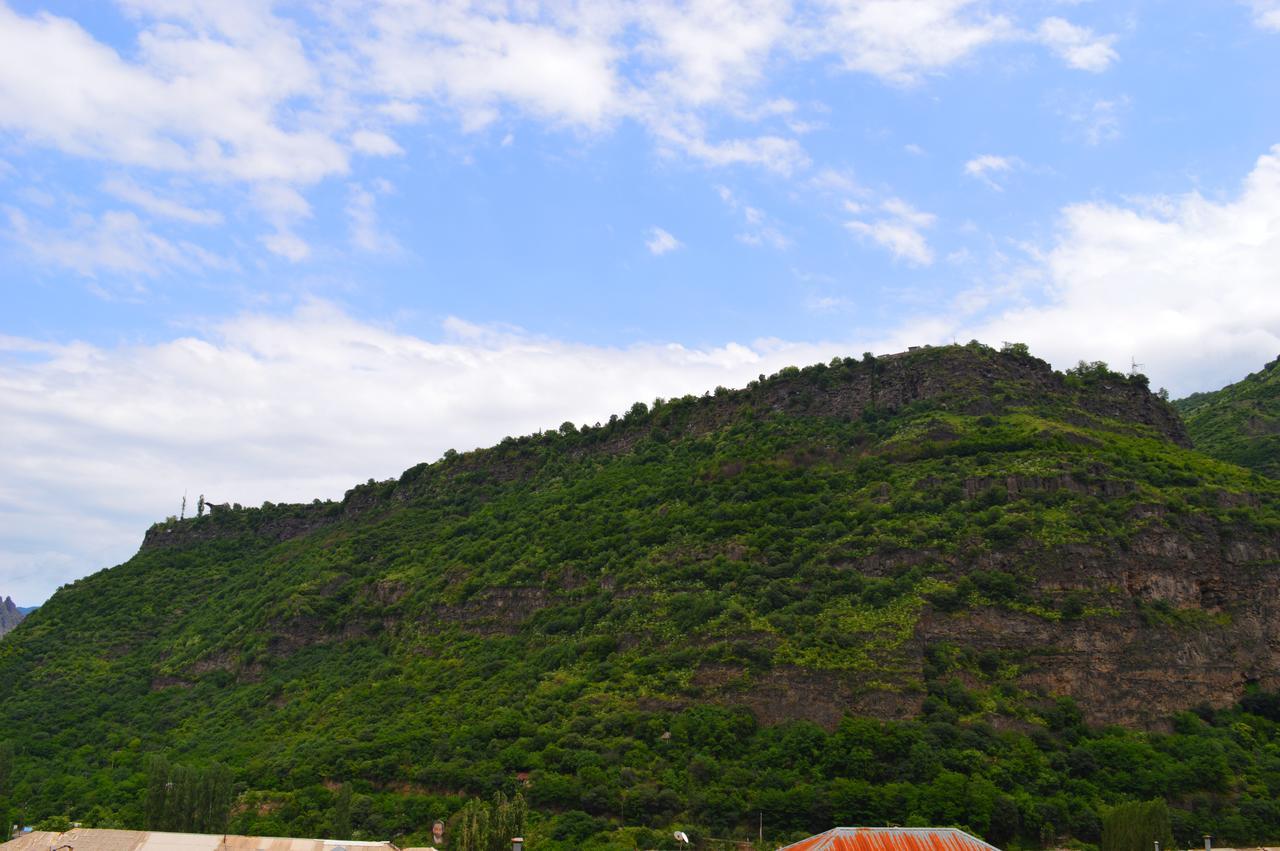 Parisis B&B In Alaverdi Exterior photo