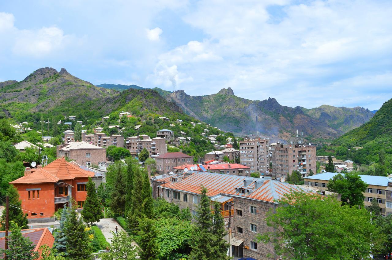 Parisis B&B In Alaverdi Exterior photo