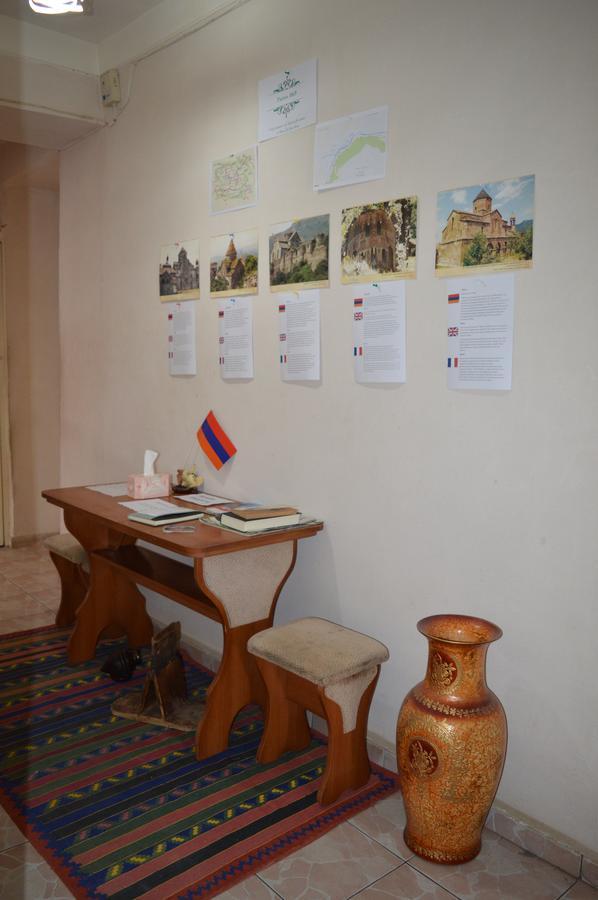 Parisis B&B In Alaverdi Exterior photo
